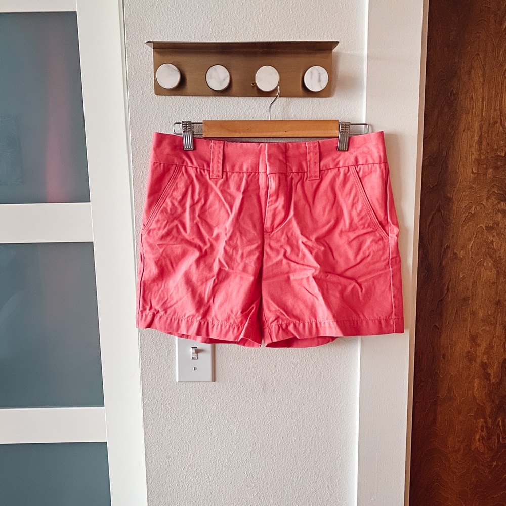🔵Tommy Hilfiger Coral Chino Shorts